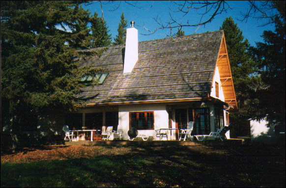 Lepatski Cottage Pigeon Lake, AB